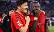 德甲国际比赛日再迎强敌，拜仁慕尼黑门线救险，主帅态度——管理层满意，轮换策略成焦点的简单介绍开云体育中国官网